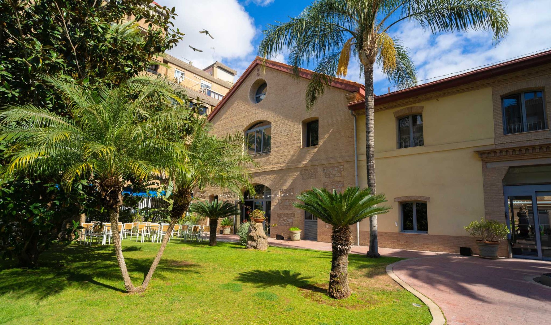 DWO Valencia hotel facade with its famous garden